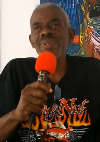 Screenshot Capture - 2025-11-20 - 22-51-49